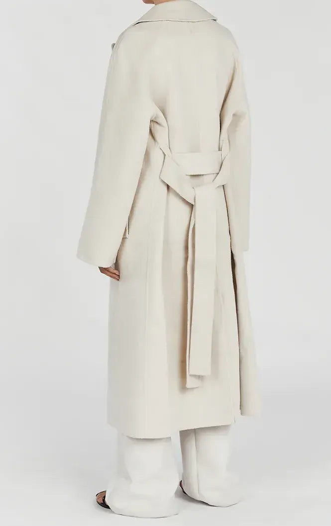 Snowy™️ | Classic and Sophisticated Trench Coat