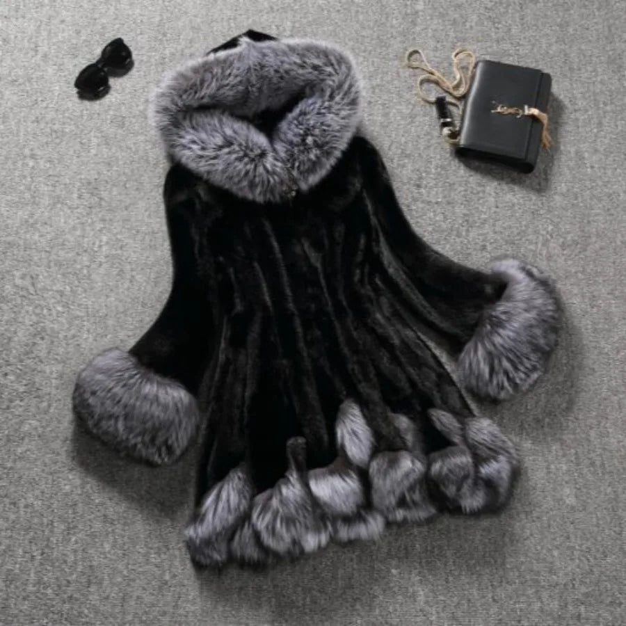 Amelia™️ | Cozy Chic Faux Fur Coat
