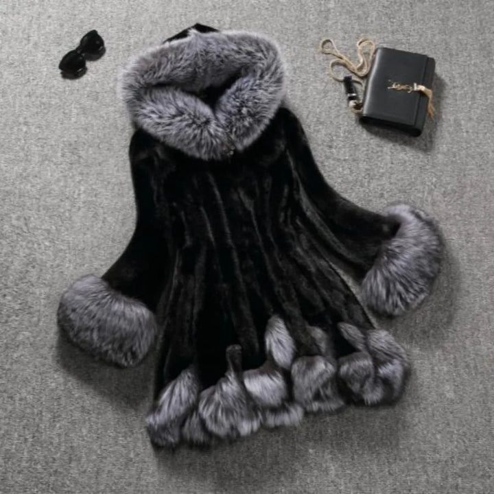 Amelia™️ | Cozy Chic Faux Fur Coat