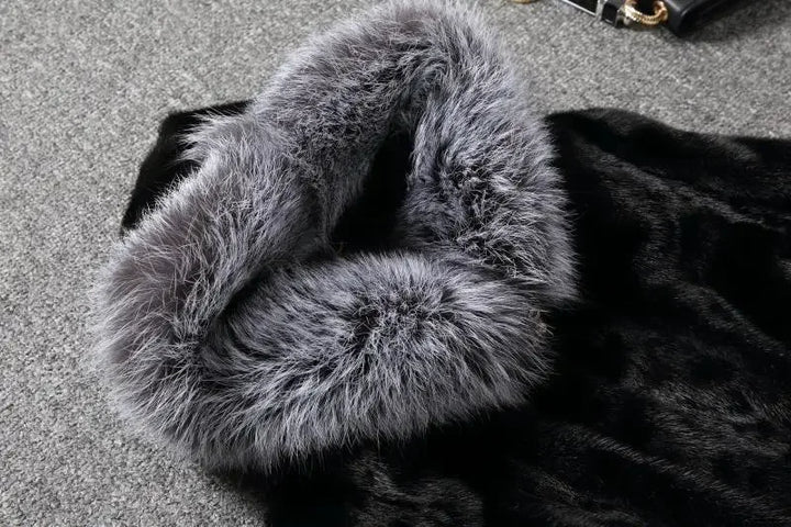 Amelia™️ | Cozy Chic Faux Fur Coat