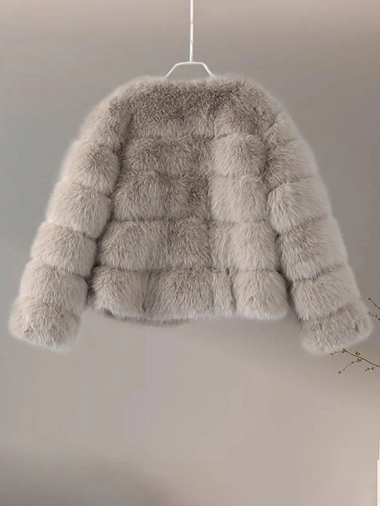 Dorothy - Faux Fur Jacket