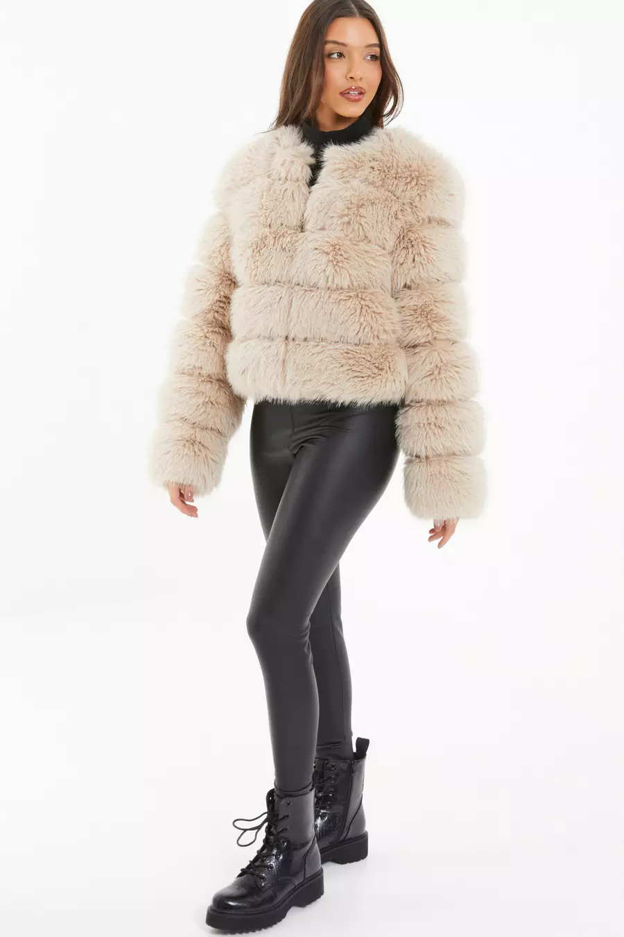 Sleek Tailored 6 Rows Collar Fur Coat